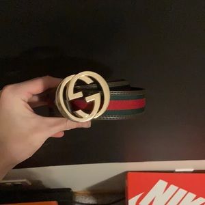 Gucci belt 34-36